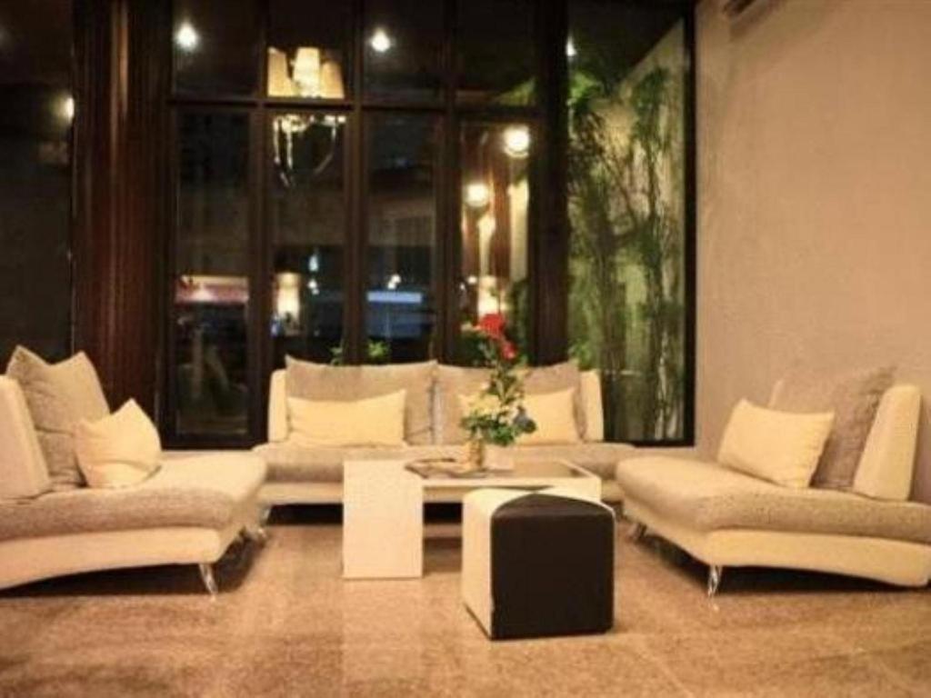 Huay Kaew Palace 1 Hotel Чиангмай Экстерьер фото