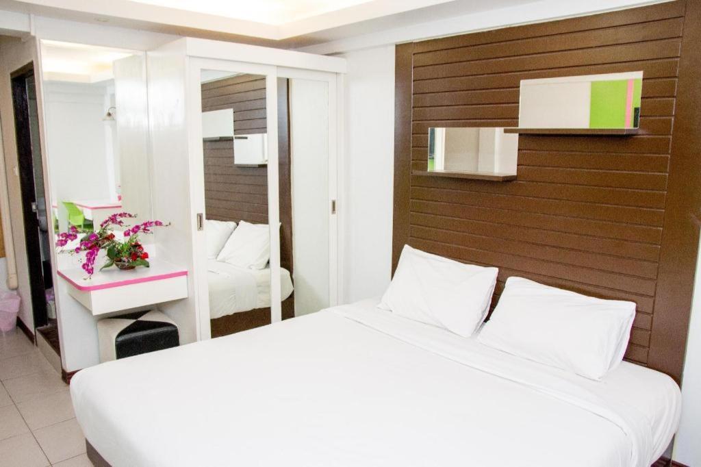 Huay Kaew Palace 1 Hotel Чиангмай Экстерьер фото