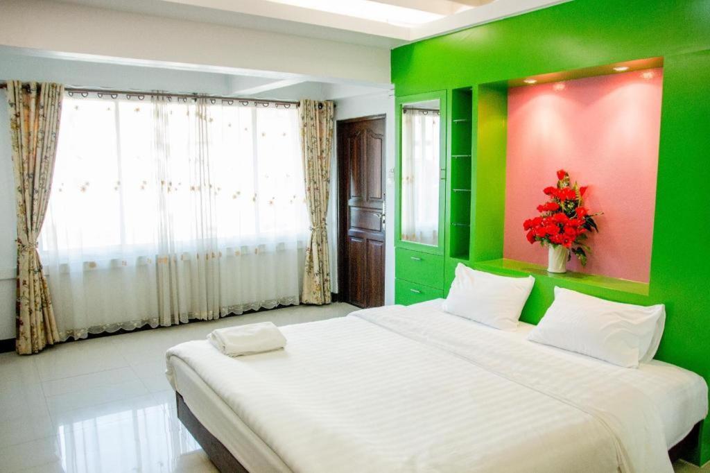 Huay Kaew Palace 1 Hotel Чиангмай Экстерьер фото